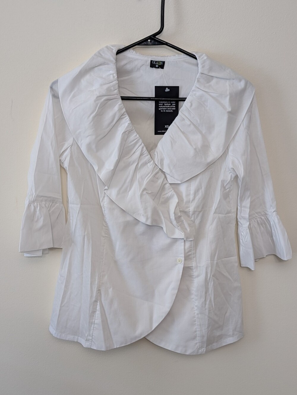 Olian Womens Maturnity White Woven Ruffle V-Neck Button Blouse 3/4 Sleeve Sz XS